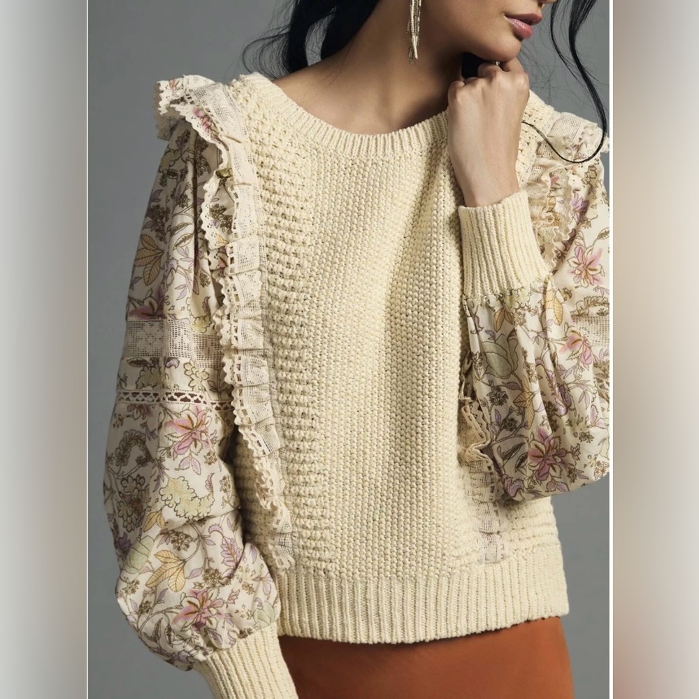 Like New! Anthropologie Printed Sleeve Ruffle Sweater Cream & Floral Print - M